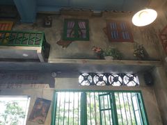 门面-马路边边麻辣烫联盟路店