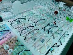 -华彬眼镜专业渐进配镜(潘家园店)
