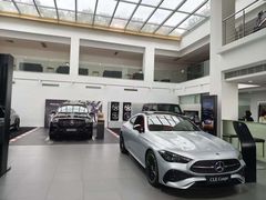 -上海星瀚奔驰4S店(红柳路店)