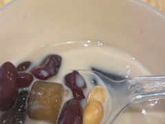 -八婆婆烧仙草(曾厝垵店)