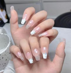 -爱纶美·美甲美睫半永久