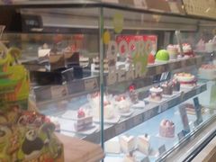 -巴黎贝甜(华堂新辰汇店)