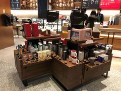 零售区-星巴克臻选(北京颐堤港中心第二店)