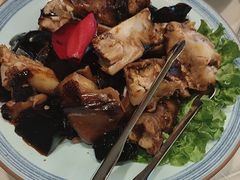 -海派美食·家宴海鲜青岛菜·石锅鲽鱼头(东方城店)