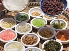 -包整·丝娃娃(一览甲秀楼风景店)