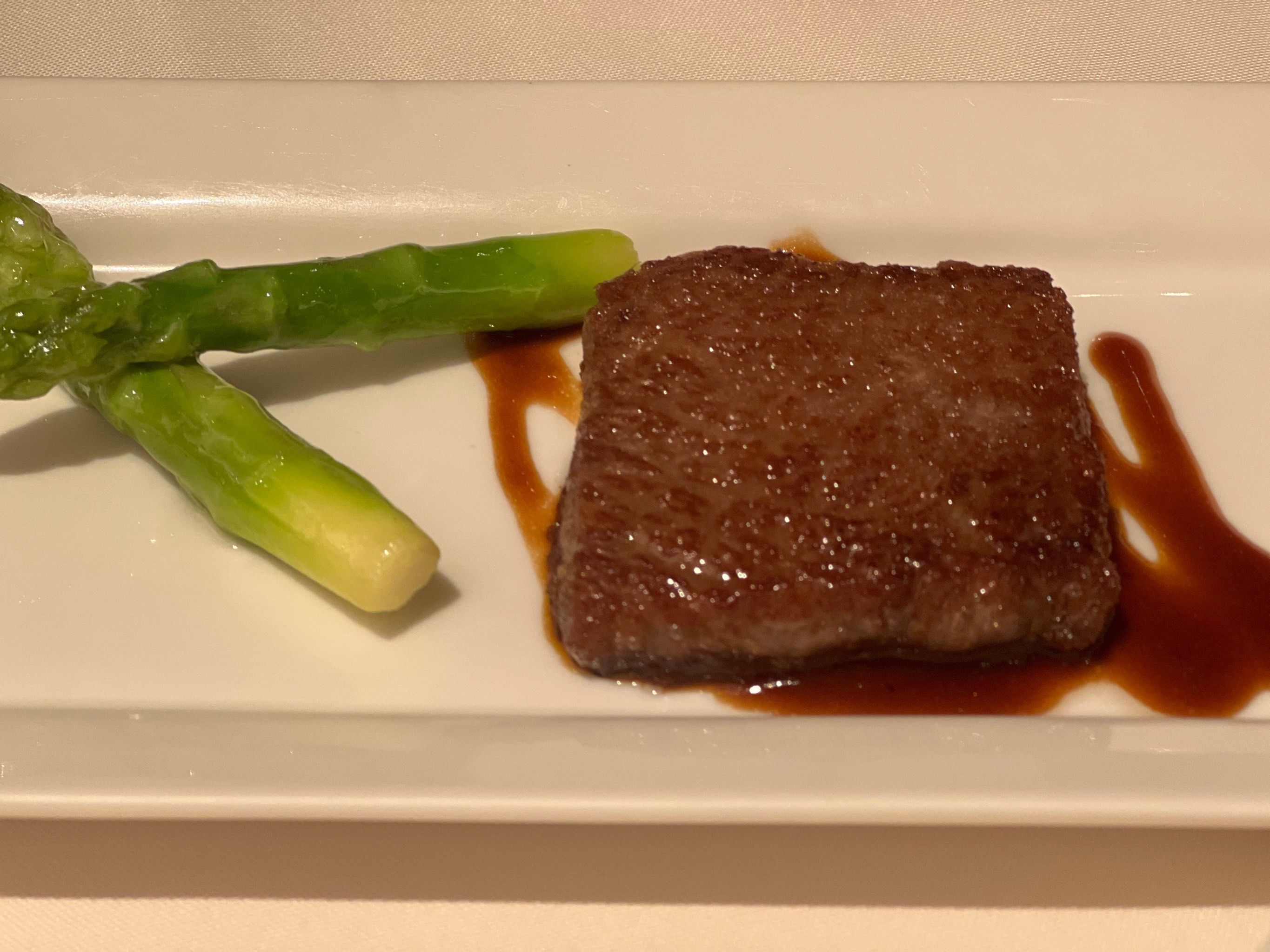 香煎原件澳大利亚雪花牛肉 @利苑酒家
