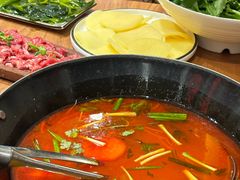 -贵厨酸汤牛肉(小十字店)