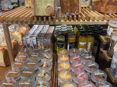 -CARINO BAKERY&CAFE(人广来福士店)