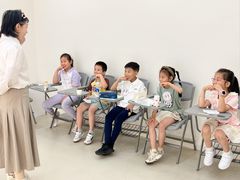 -蓝话筒·少儿成人演讲口才·主持朗诵·戏剧表演(大华第一坊店)