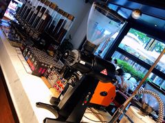 -Peet's 皮爷咖啡(东湖路手作店)