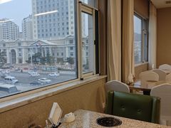 -抱海大酒店自助餐