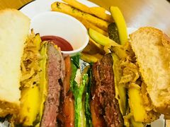 -HELLO 27 意面·沙拉·帕尼尼