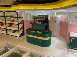 -多多淘儿童体验中心(重庆来福士店)
