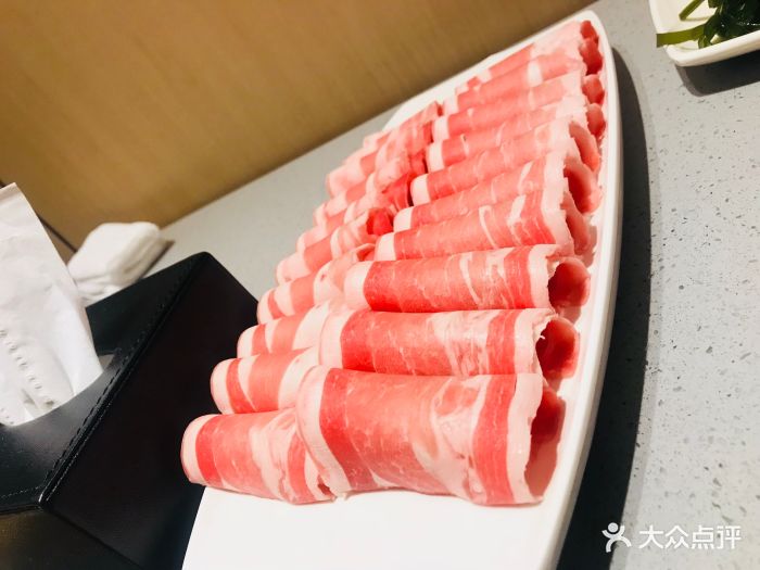 海底捞火锅(陆家嘴中心店)草原羔羊肉图片