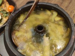 云海肴汽锅鸡-云海肴云南菜(浦江欢乐颂店)