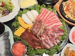 -木槿花韩式炭烤·熟成肉工坊(孙文东路店)