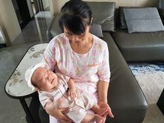 -爱的果实月嫂育婴师(世纪东方店)
