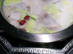 -佬土鹅肠火锅(扬中步行街店)