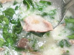 -标记美食新鲜猪杂(兴南大道店)