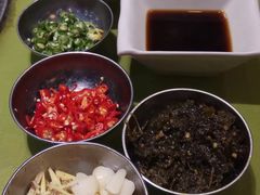 -颜氏双江清水鱼一养身火锅(磁器口店)