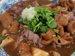 卤煮火烧-门框胡同百年卤煮(新街口店)