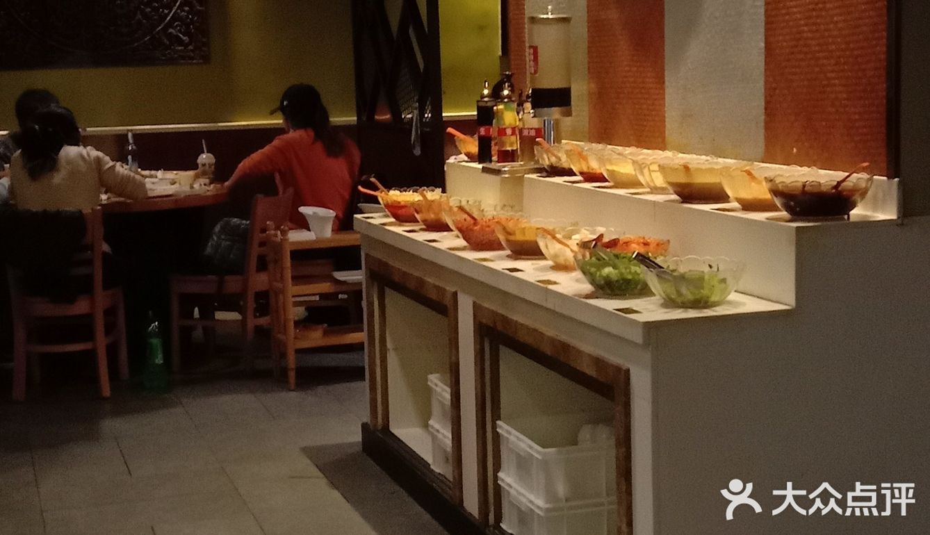 经济实惠的“傣妹火锅店”