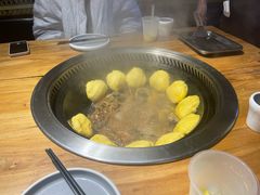 -锅老头海鲜铁锅炖