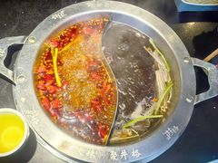 -井格重庆火锅(西直门凯德Mall店)