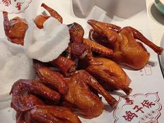 -鸽子侯·家宴·平价海鲜(绿地店)