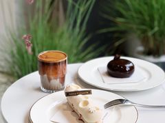 -Fridi Patisserie Cafe