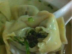 大荠菜馅儿~-潘国仙耳光馄饨(黄家阙路店)
