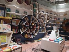 -钟书阁(群光广场店)