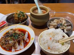 -老四川(T3航站楼F指廊店)