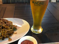 干炒牛河-喷泉广场餐厅·宵夜·海鲜烧烤大排档(长隆企鹅酒店)