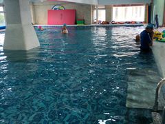 -小小王国亲子游泳(富民中心)