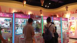 -LuckyStar幸运星家庭娱乐中心(东莞国贸店)