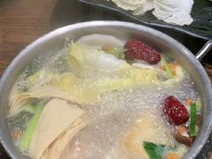 -呷哺呷哺 小火锅 (浦东新欧尚超市店)