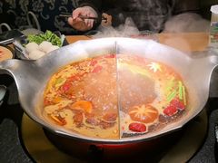 经典鸭血麻辣锅底-湊湊火锅·茶憩(颐堤港店)