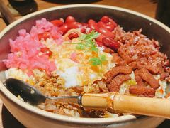 怪噜饭-山野板扎·云贵川Bistro(上海首店)