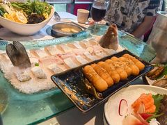 -泓炙颐凤鲜海鲜火锅料理(桐乡店)