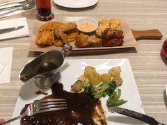 -必胜客(绿地新都会店)