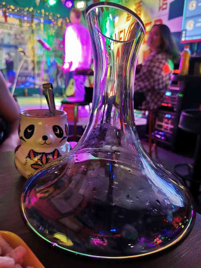 娜娜小酒馆nana(中山路步行街店)-"心情不好的时候找个小酒吧听听歌