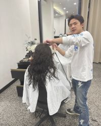 -SWANK SALON