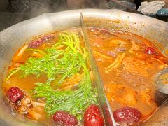 -湊湊火锅·茶憩(打浦桥日月光店)