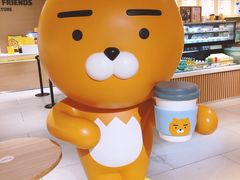 -KAKAO FRIENDS(弘大店)
