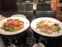 -圣丰索菲特·2 On 988 Café 自助餐厅