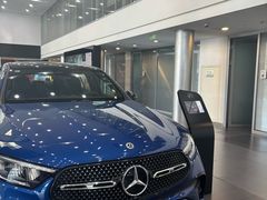 -天津波士信达奔驰4S店(卫津南路店)