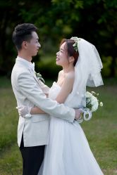 -麦田·婚纱摄影(天河新天地店)