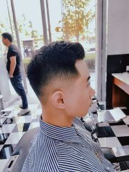 -MARTIN'S BARBER SHOP男士理发馆