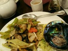 -Sun World Chinese Restaurant 新世界海鲜酒家